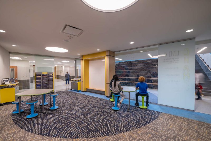 Tenie Holmes Elementary